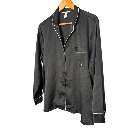 VS Black‎ Monogram Satin Pajama Top L/G Silky
Lounge White Piping Sleep Shirt - Picture 2 of 5